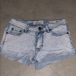 bullhead denim shorts